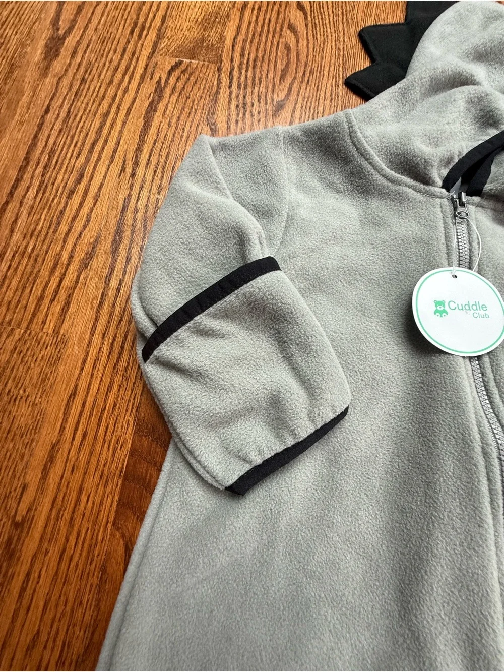 NEW Cuddle Club Grey Fleece Dinosaur Bunting with Hood 12-18 Months
